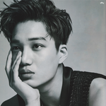 [카이] <b>엘르</b> 종인이 로고 삭제한거