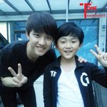 [EXO] <b>이맘때</b>도 경수살쪘다고지랄할땐데 다리봐