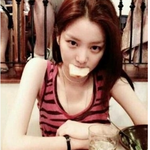 [댓글부탁해] 핵<b>마름</b>주의ㄷㄷ 다이어트 표본 여배우<b>vs</b>아이돌