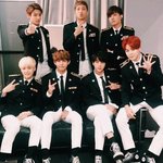 [방탄소년단] 진짜 제발 제복이면 좋겠다