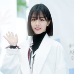 <b>덕선</b>아~ 어딨니? 사인하고있니?