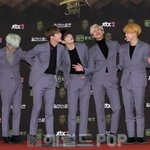 [방탄소년단] 으아 아직멀었네 황금<b>디스크</b>