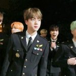 [방탄소년단] 오늘 방타니들 <b>제복</b>짱이었다~~!!