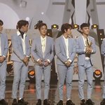 [EXO] 요새 애들 기분 좋아<b>보이지</b> 않냐