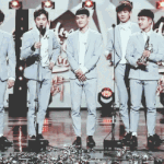 [EXO] 티켓들고왔나<b>요우</b>~ 여기도여기도 줄을서봐<b>요우</b>