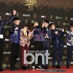 [EXO] 우리 조폭단들의 기를 받아..