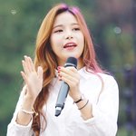 [드루와] 화장 잘하는 사람들아 <b>솔라</b> 메이크업 무슨색인지 좀 알려줘