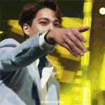 [카이] 골디 <b>에리</b>한테 에리디봉 빌려쓰고 돌려준 종인이ㅋㅋ