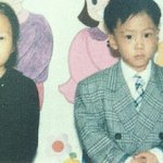 [방탄소년단] 역시.석진 센빠이<b>의</b> 어깨는 어렸을<b>때</b>부터ㅋㅋ