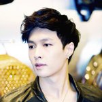 [EXO] 우리 레이 조카 멋있지?? ㅎㅎ