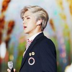 [EXO] <b>애쉬</b>그레이하고 나타난게 엊그제같다