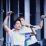 [EXO] 엑소는 서로를 아끼고 챙기는 모습이