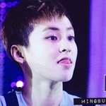 [시우민] <b>본격</b> 시우민의 내려보는 눈빛ㅋ