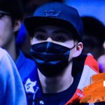 [EXO] 시우민 모자땜에