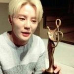 [의견부탁] 김준수 <b>인기상</b>...