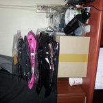 원피스도 <b>단돈</b> 만원이면 사는데 뭔 십억이 필요해~~~