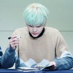 [방탄소년단] 윤기머리위에서 <b>수영</b>하고싶다