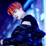[방탄소년단] 지민이 <b>자켓</b>벗는짤 모음!! 이삐들 짤줍해가