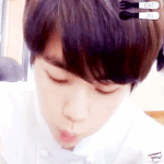 [방탄소년단] 석진이 <b>입술</b>..뭔가요?