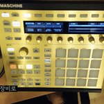 [방탄소년단] 아까 윤기장비리뷰 쓰닌데