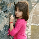 [19] <b>담벼락</b>에 기댄 채...