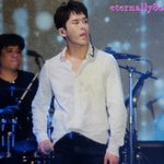 [인피니트] 콘할때까지 호원이 <b>앞머리</b>가 안자랐음 좋겠다