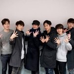 [EXO] <b>배우</b>들 사이에 백현이있어도 안꿀림