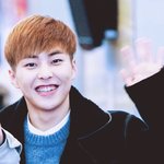 [시우민] 1년전 라됴 슈키라 시우민