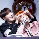 [방탄소년단] 나중에 이 셀카 풀어주면좋겠다