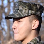 [엔터톡] <b>윤시윤</b> 해병대 전역