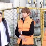 [방탄소년단] <b>주황</b>패딩조끼 내가입으면ㅋㅋㅋ