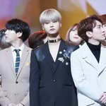 비투비 사이에서 긴장한 빅스 엔