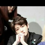 [방탄소년단] 정국이 눈 되게 신기해 ㅇㅇ...
