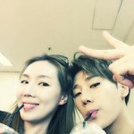 [인피니트] 이<b>사진</b>에서 성규 <b>옆</b>에있는분