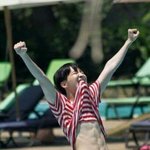 [방탄소년단] 그러고보니 <b>뷔</b>앱 이백만에 홉이복근공개지?