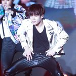 [방탄소년단] 이것이 정녕 갓성인의 몸인가요......
