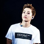 [시우민] 오늘자 <b>텐아시아</b> 기사 봄?(시우민