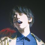 [백현] 백현이 골드자켓이 <b>이러</b>케나