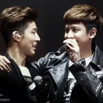 [아이콘] 브이앱 <b>비아</b>이랑 찬우때린거좀 물어볼께