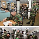 소름돋을정도로 <b>어색</b>한 군대 안 사진