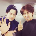 [EXO] 헐 미친 야 들어와봐