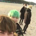 [방탄소년단] 뒤에 빼꼼