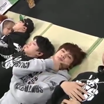 [방탄소년단] 두..둘이모하능<b>고야</b>?!?!?!