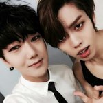 [인피니트] 늦<b>덕</b>질문ㅈㅅ한데 동우 미국살다왔니..?