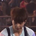 [시우민] <b>스텝</b>에게 머리 확인하는 시우민(파워졸귀)