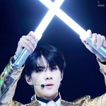 [EXO] 오빠 비비뀨 먹자 <b>치킨</b>은 비비뀨지