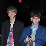 [EXO] 아니연예인 <b>가방</b>들어주는 매니저짤아님?ㅋㅋ