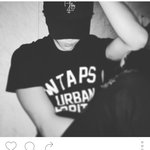 [EXO] 인스타에 대놓고 지인가게 <b>홍보</b>하는거