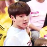 [방탄소년단] 하어제 <b>이</b><b>표정</b>땜에 사망...(링크보러와