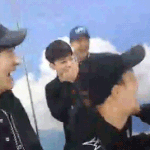[EXO] 이제 엑소 브이앱하면 분명히 엑소가 말하는거중에